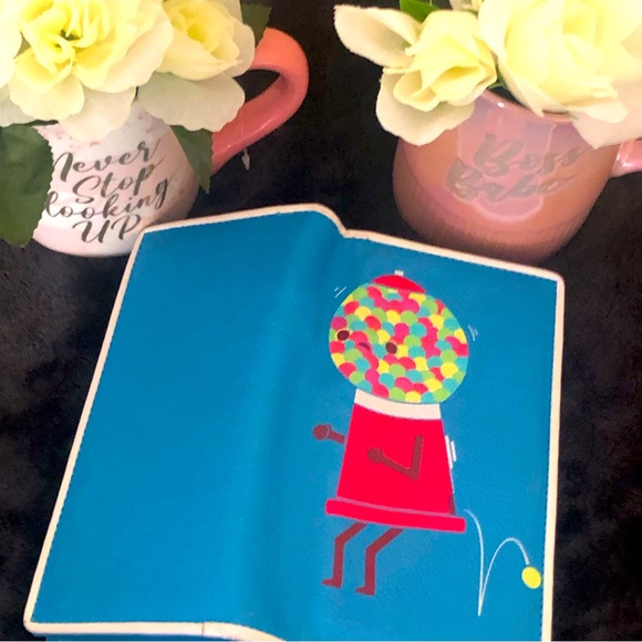 Ashley M Artist - Teo Zirini design wallet - Picture 2 of 5